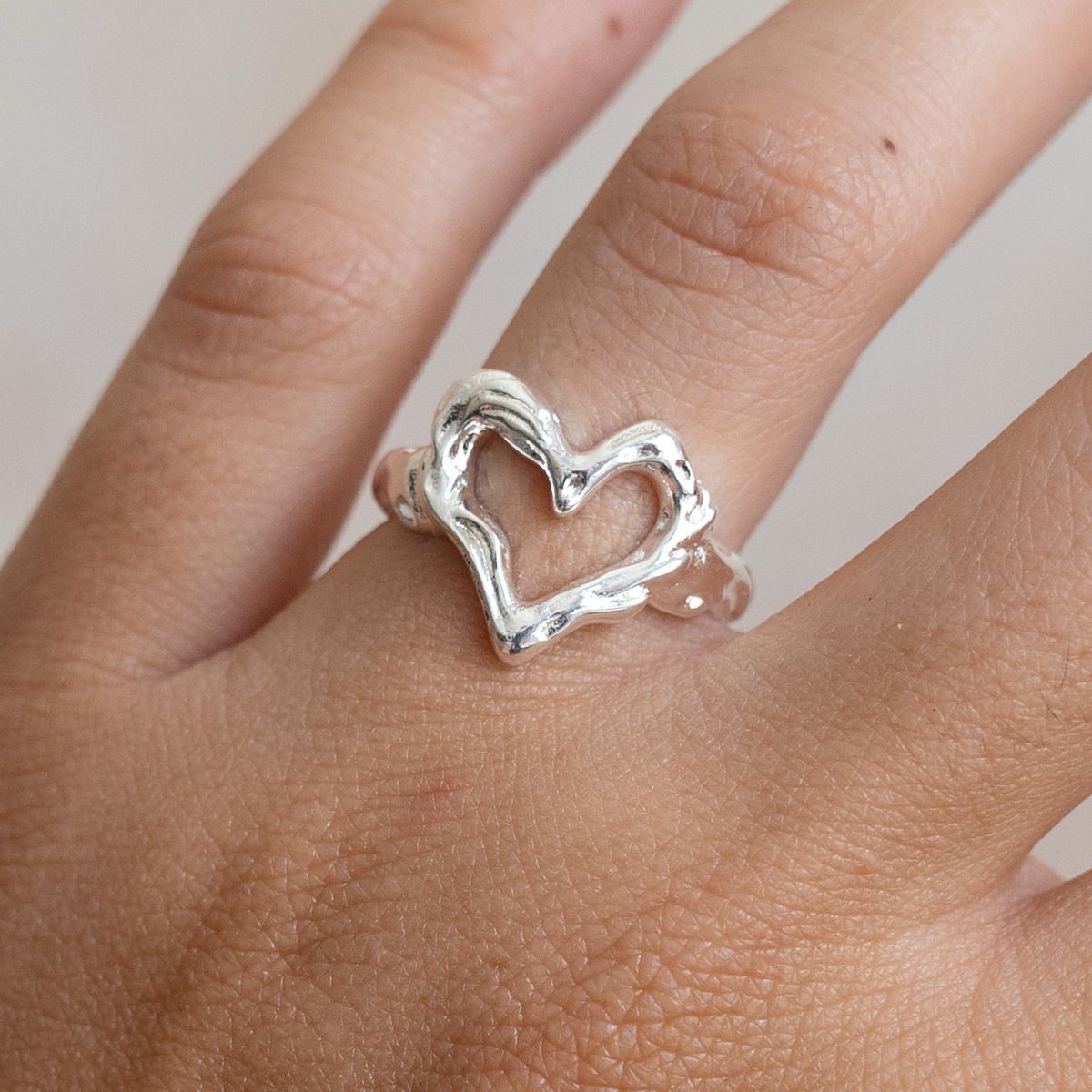 Anillo corazón Plateado