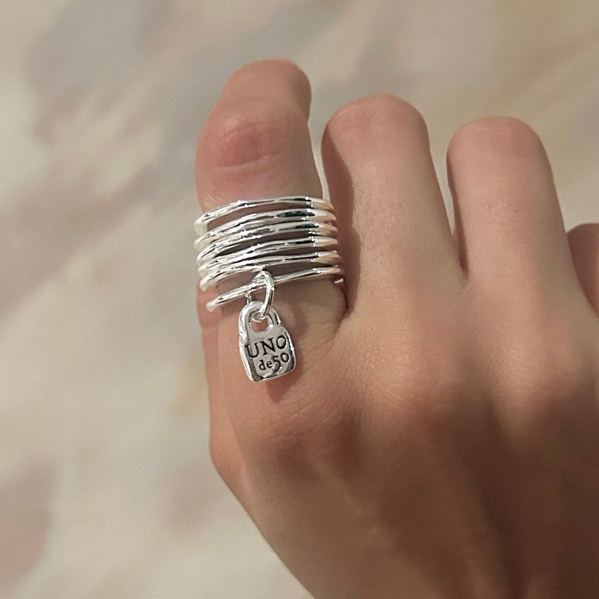 Anillo Unode50 Target