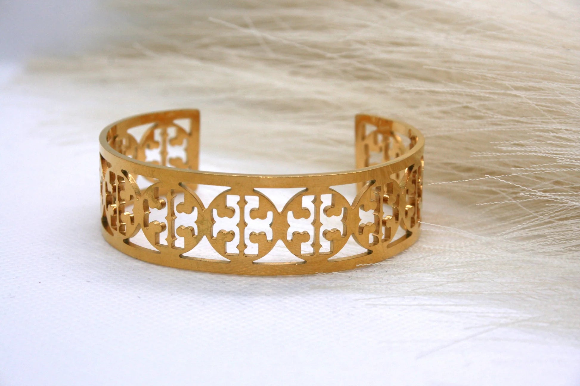 Brazalete Grueso Dorado - Saint Germain