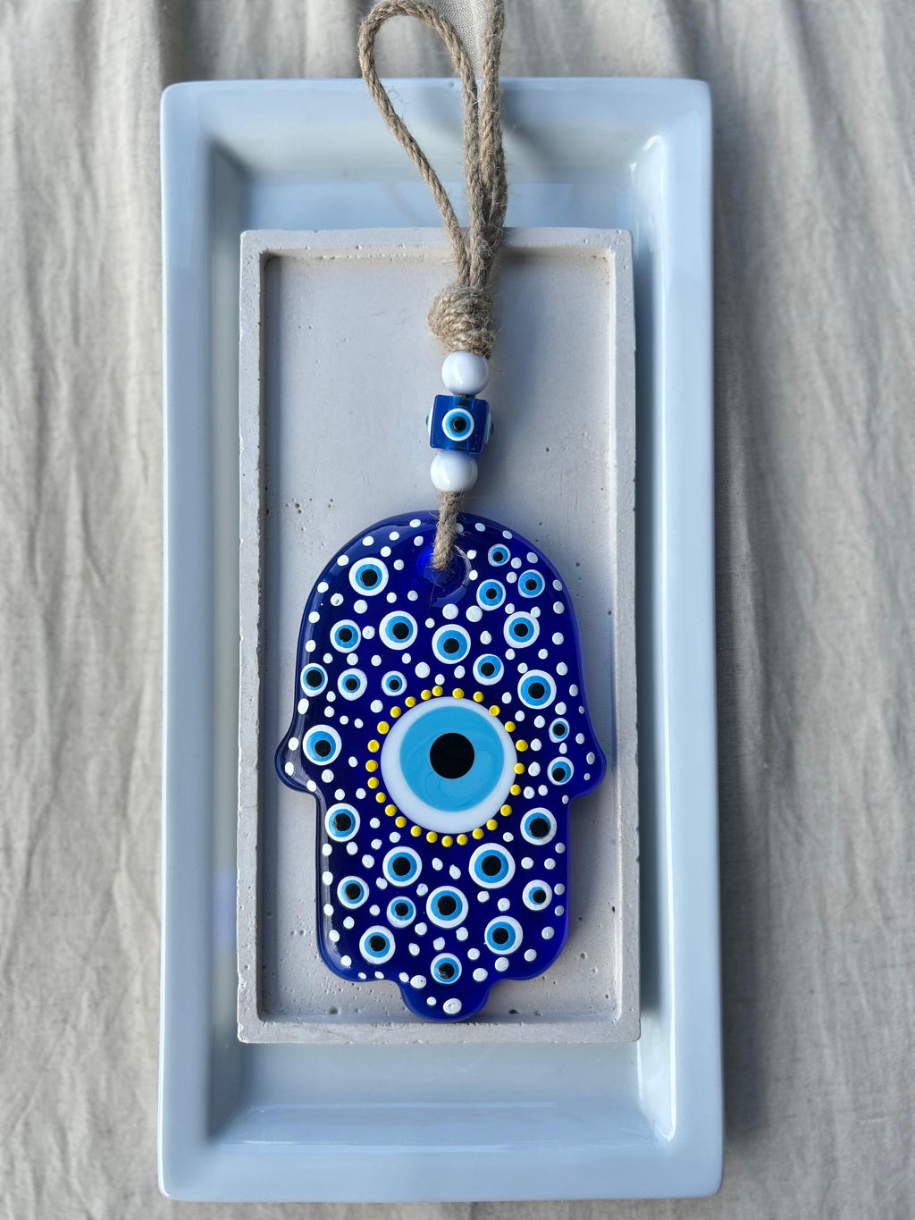 Clasic Yellow Eyed Hamsa