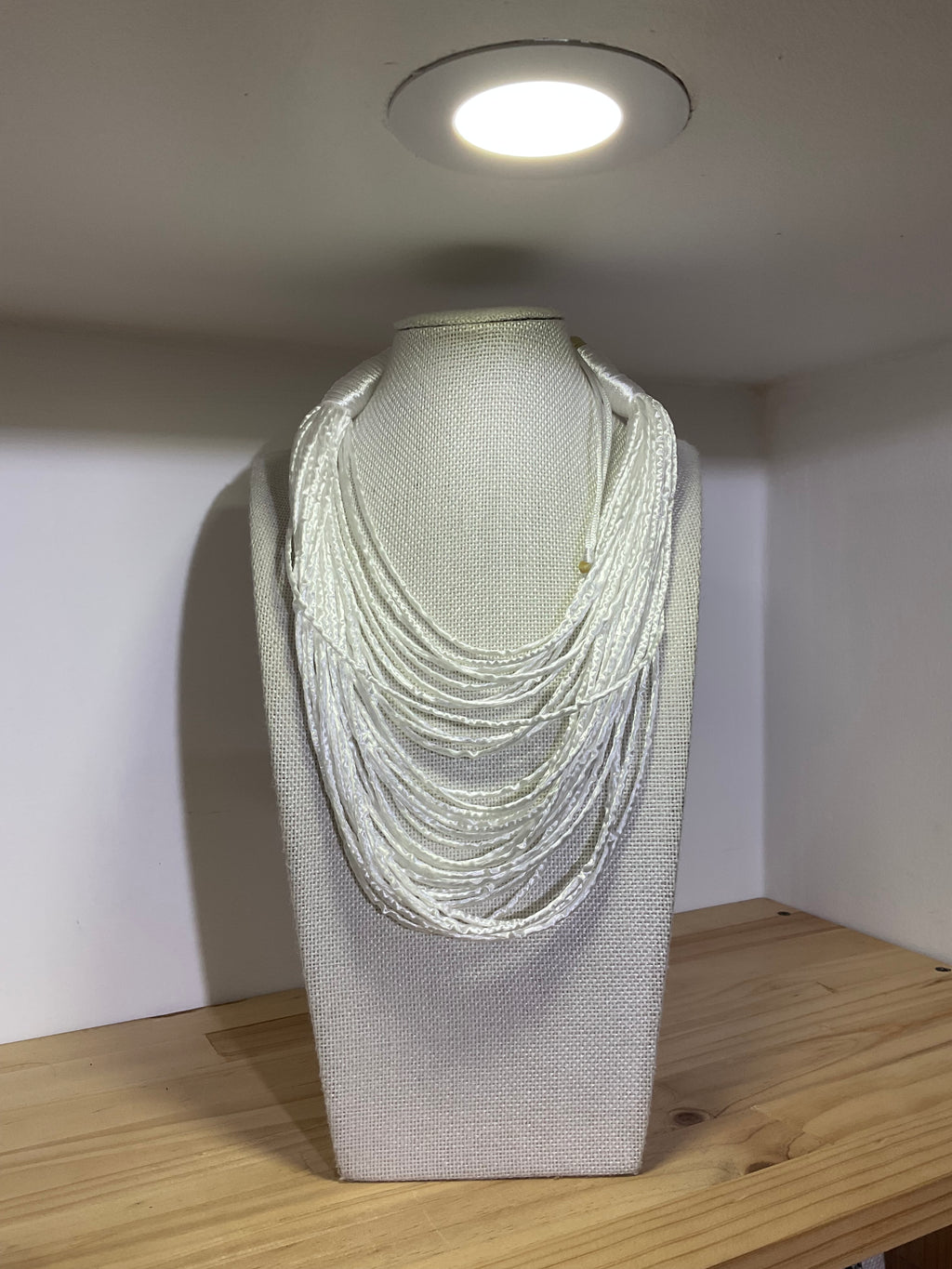 Collar Clea MELA - MB480