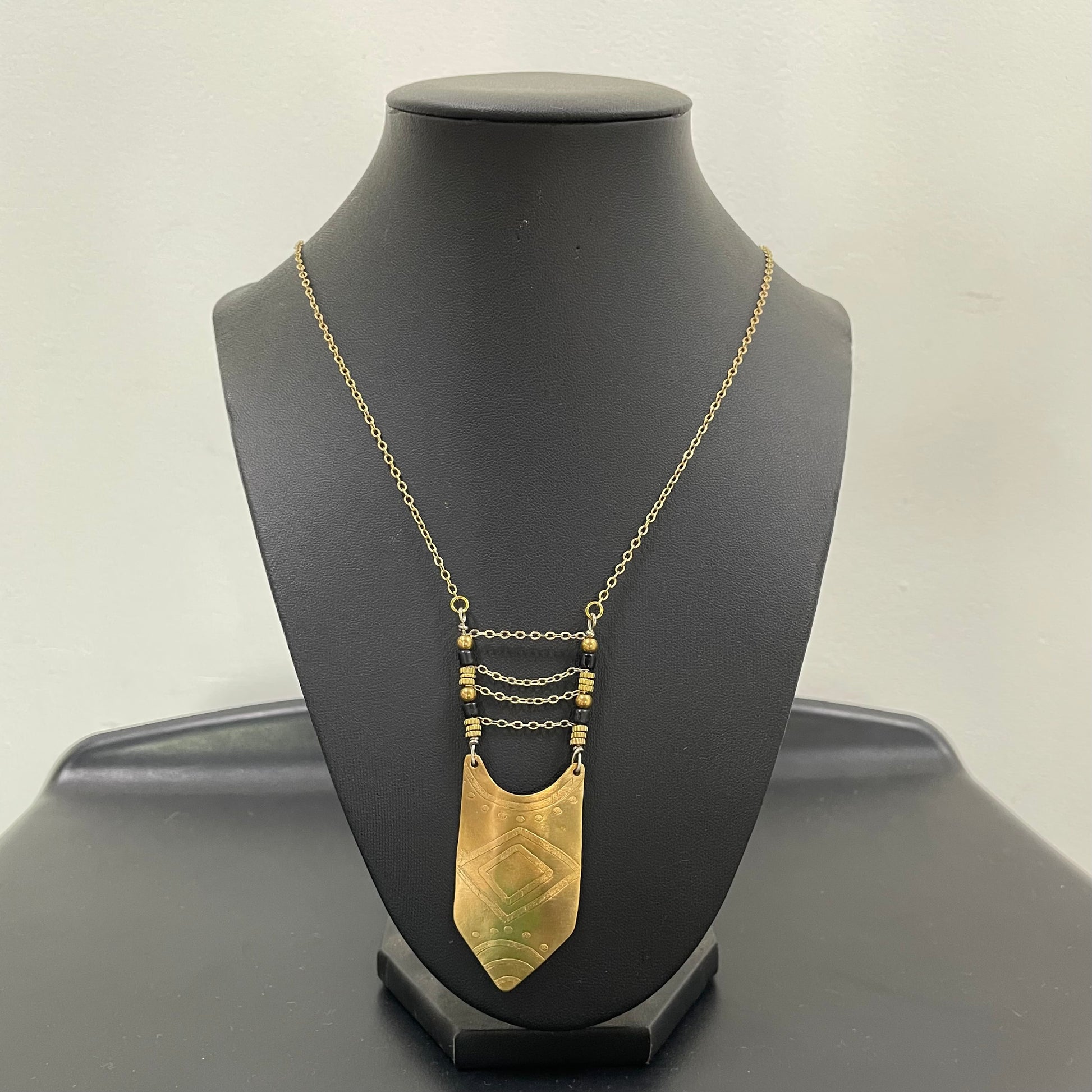 Sol Negro - Urban Eclectic - CL13