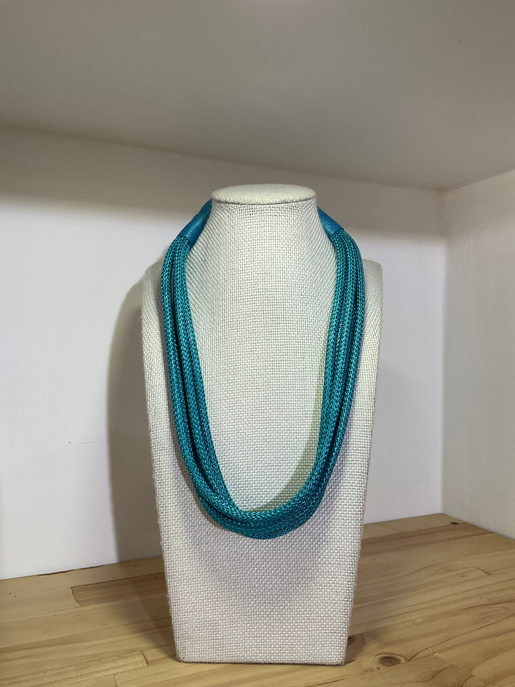 Collar Aqua - MB440