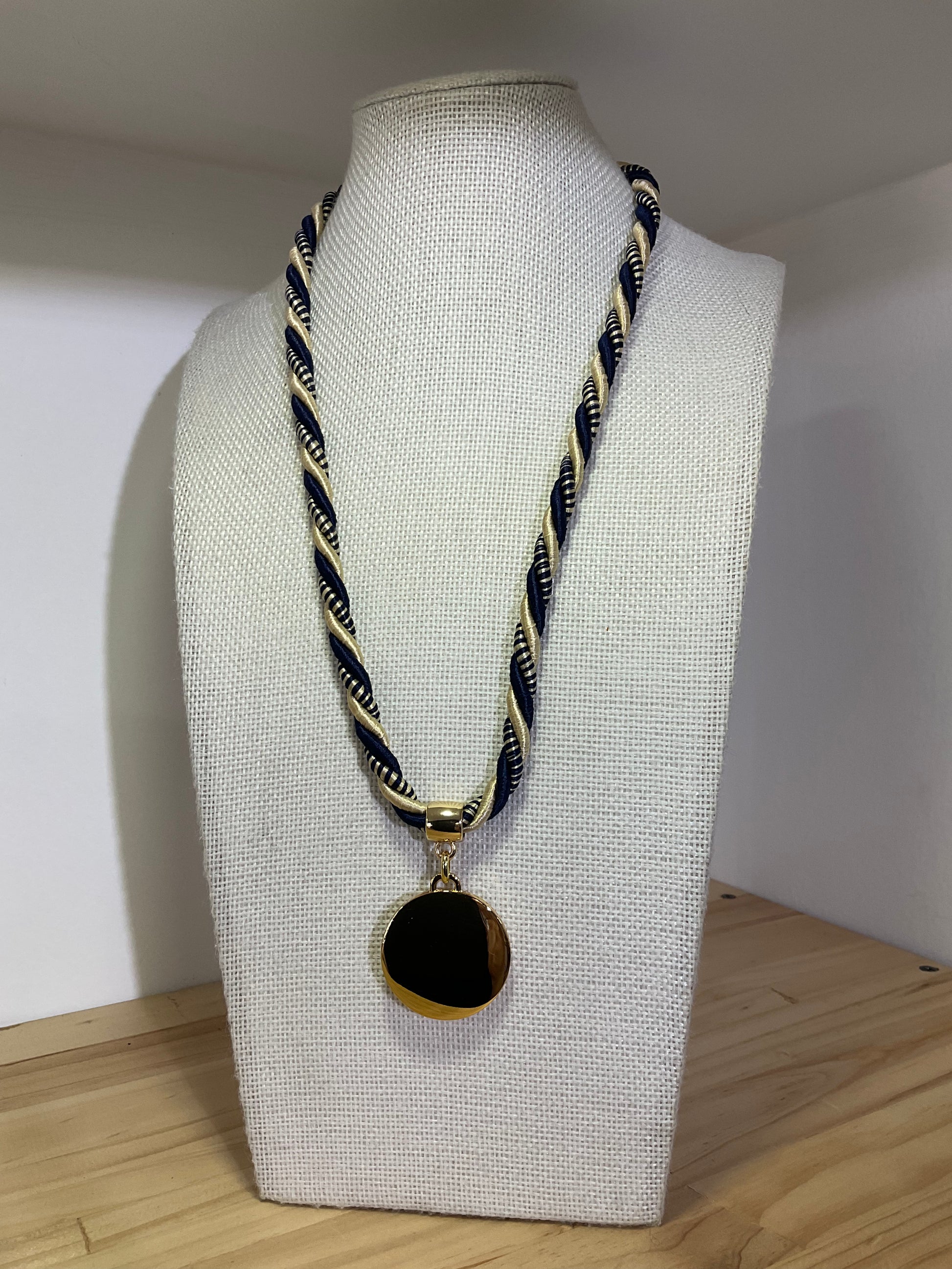 Collar Marlot - MB440