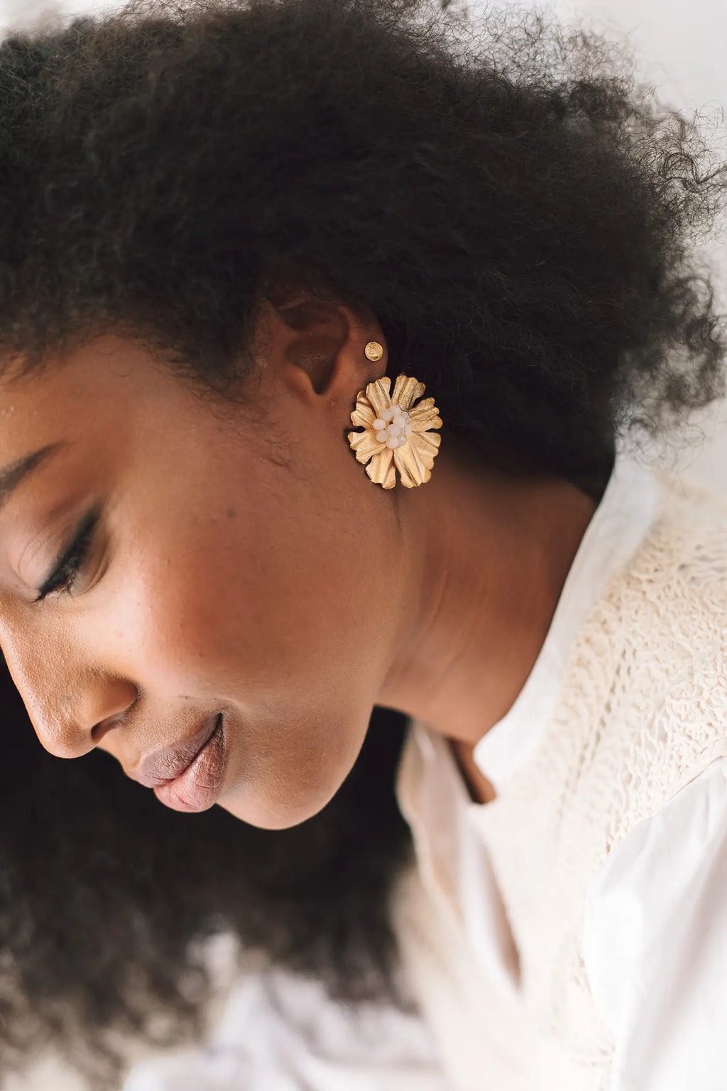 Sunflower Earrings Cream - Maracuya - MM002