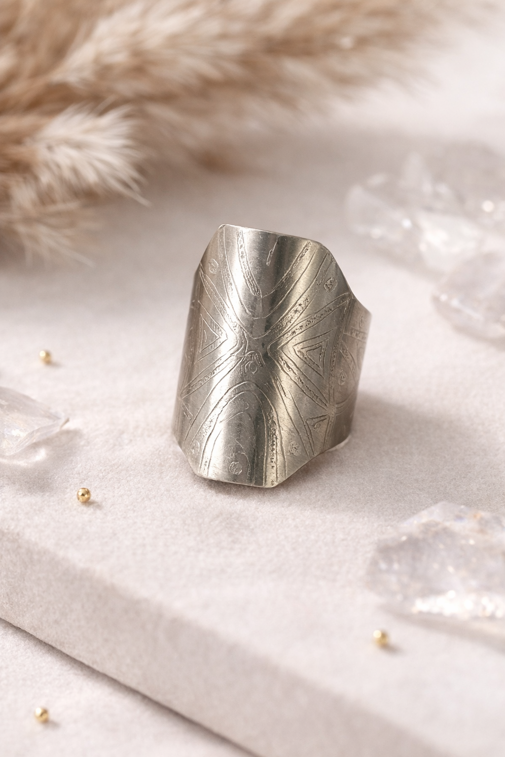 Anix Ring - Urban Eclectic - AN8