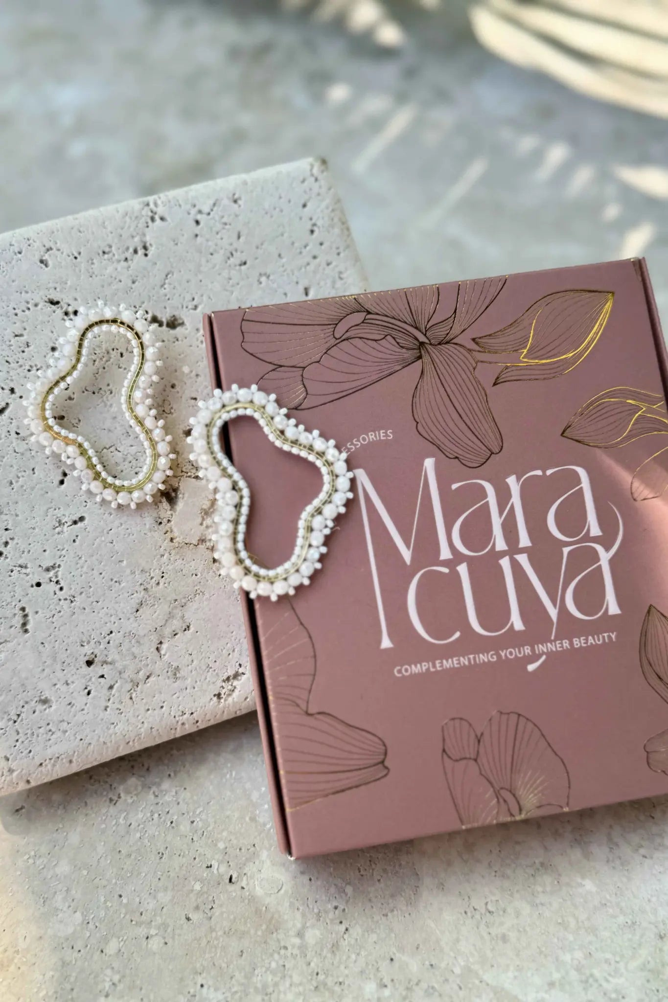 Berry Earrings - MARACUYA - NMJ151