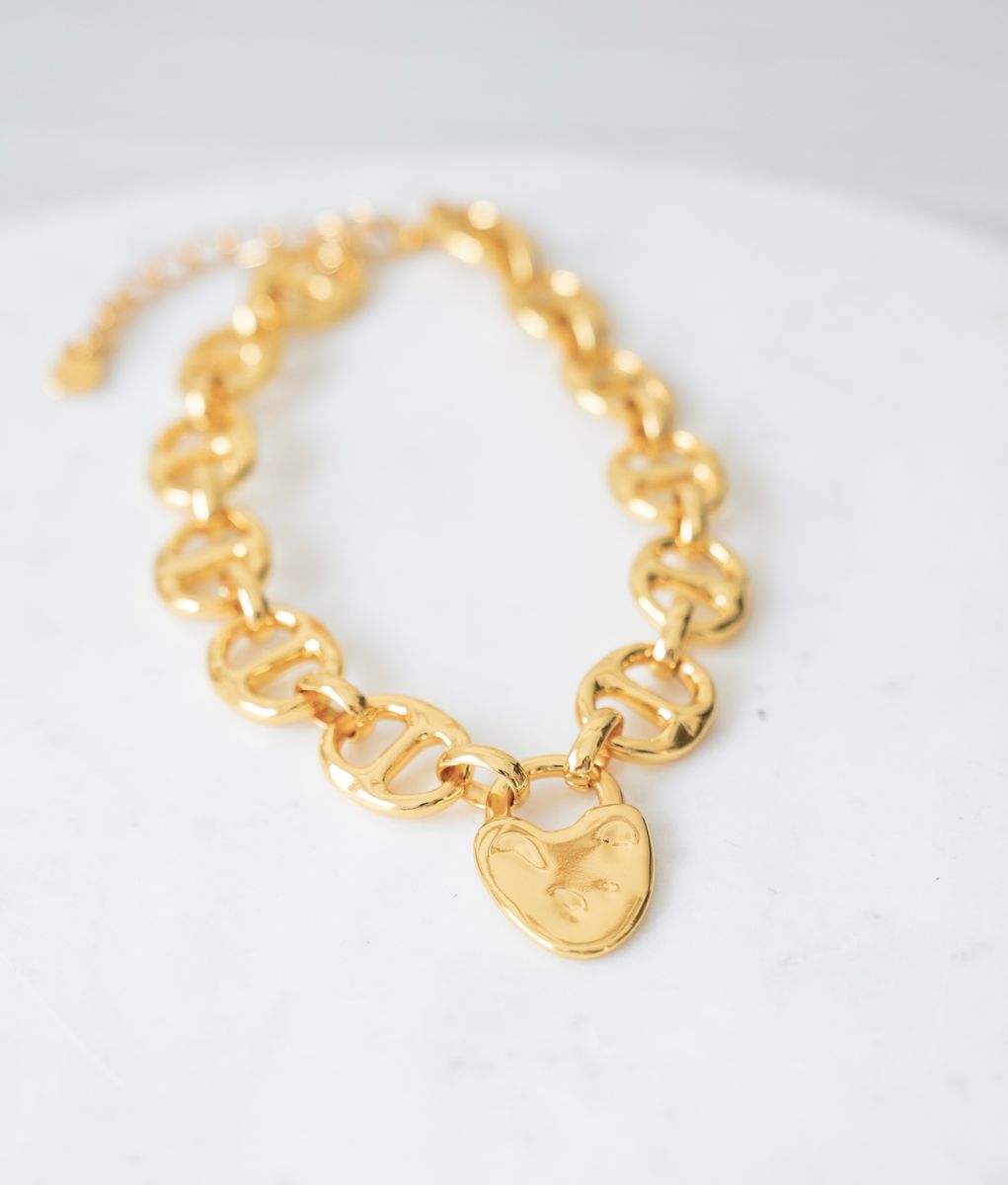 Collar Unode50 Chapas y Corazón Dorado