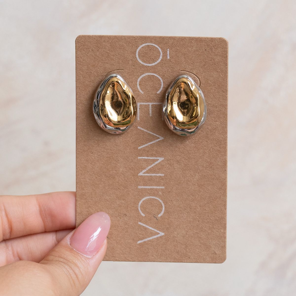 Aretes Brézza