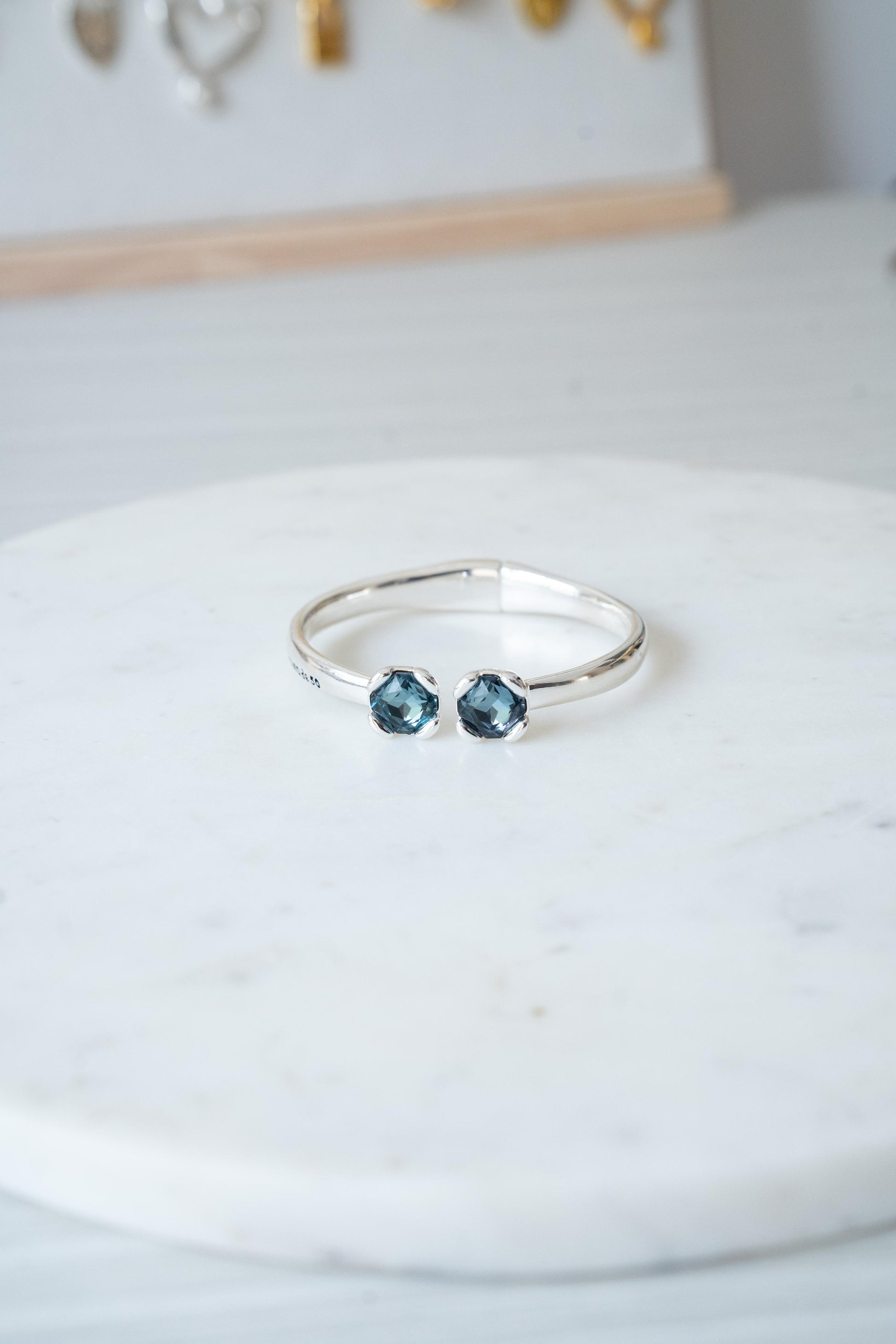 Pulsera Unode50 Zirconia azul doble Plateado OCP2