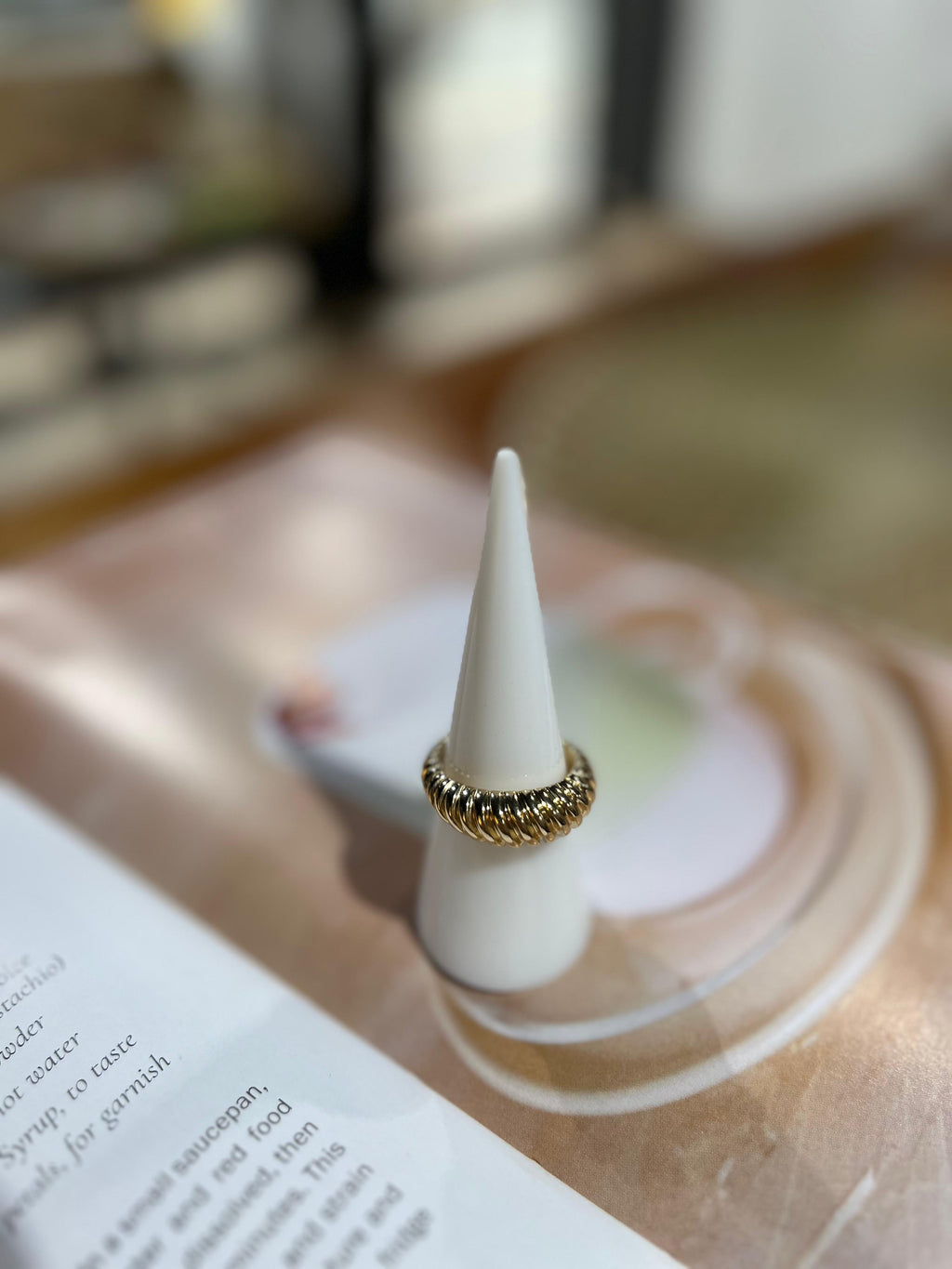 Anillo Dorado Lindsay