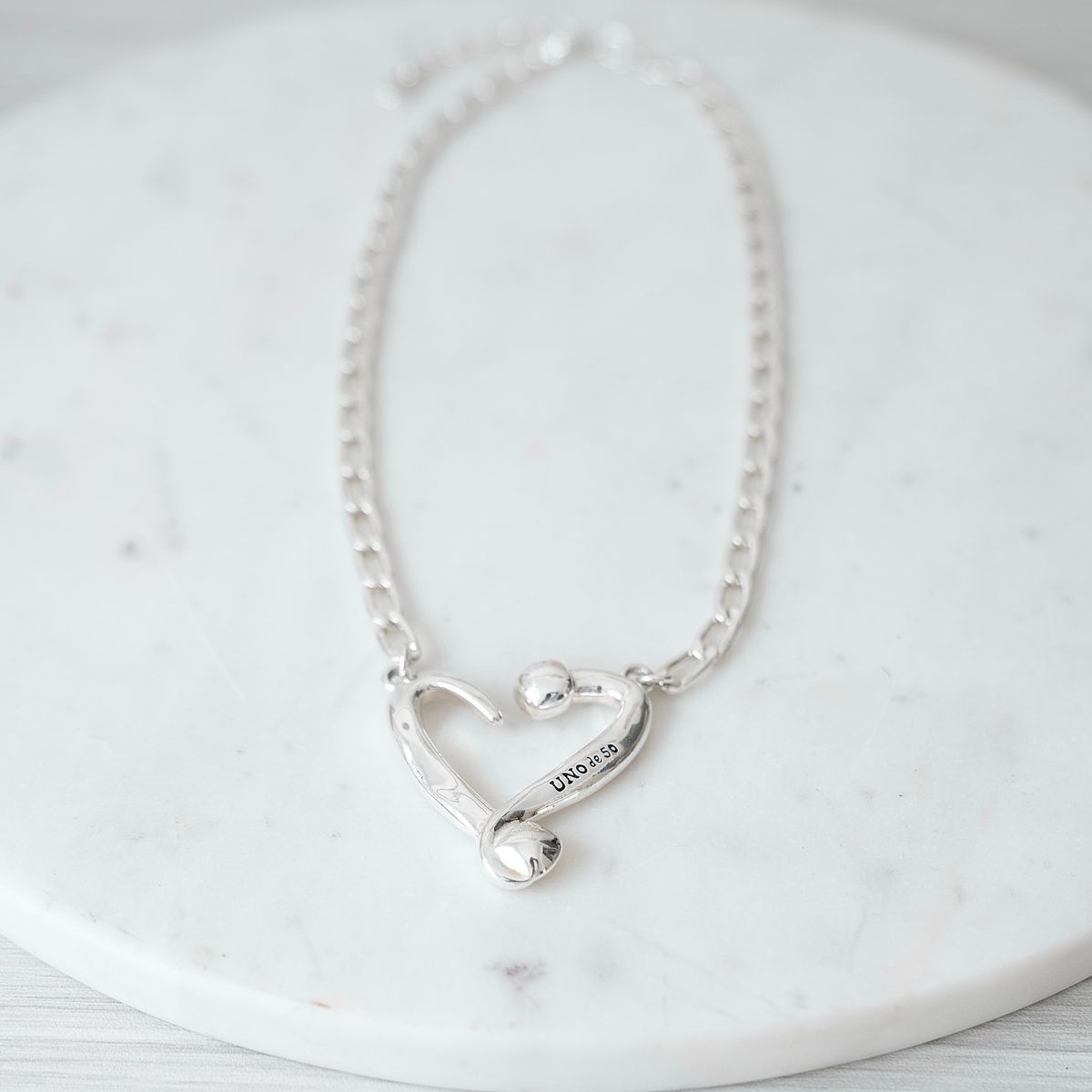 Collar Unode50 Corazón Plateado OCC07
