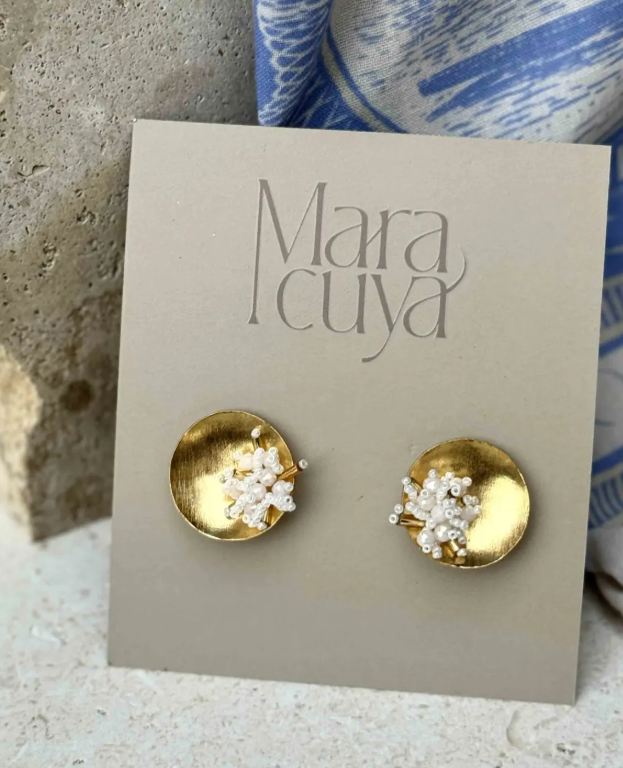 New Era Earrings [White] MARACUYA