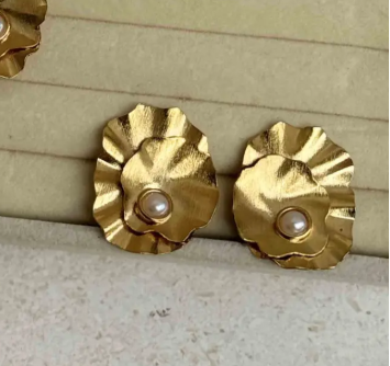 The Shell II Earrings MARACUYA