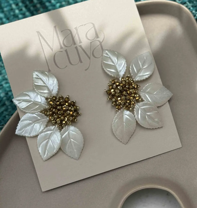 Spring Earrings [Gold] MARACUYA